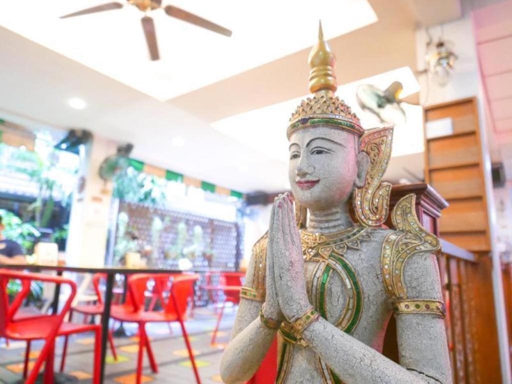 New Siam Guest House Bangkok Exterior foto